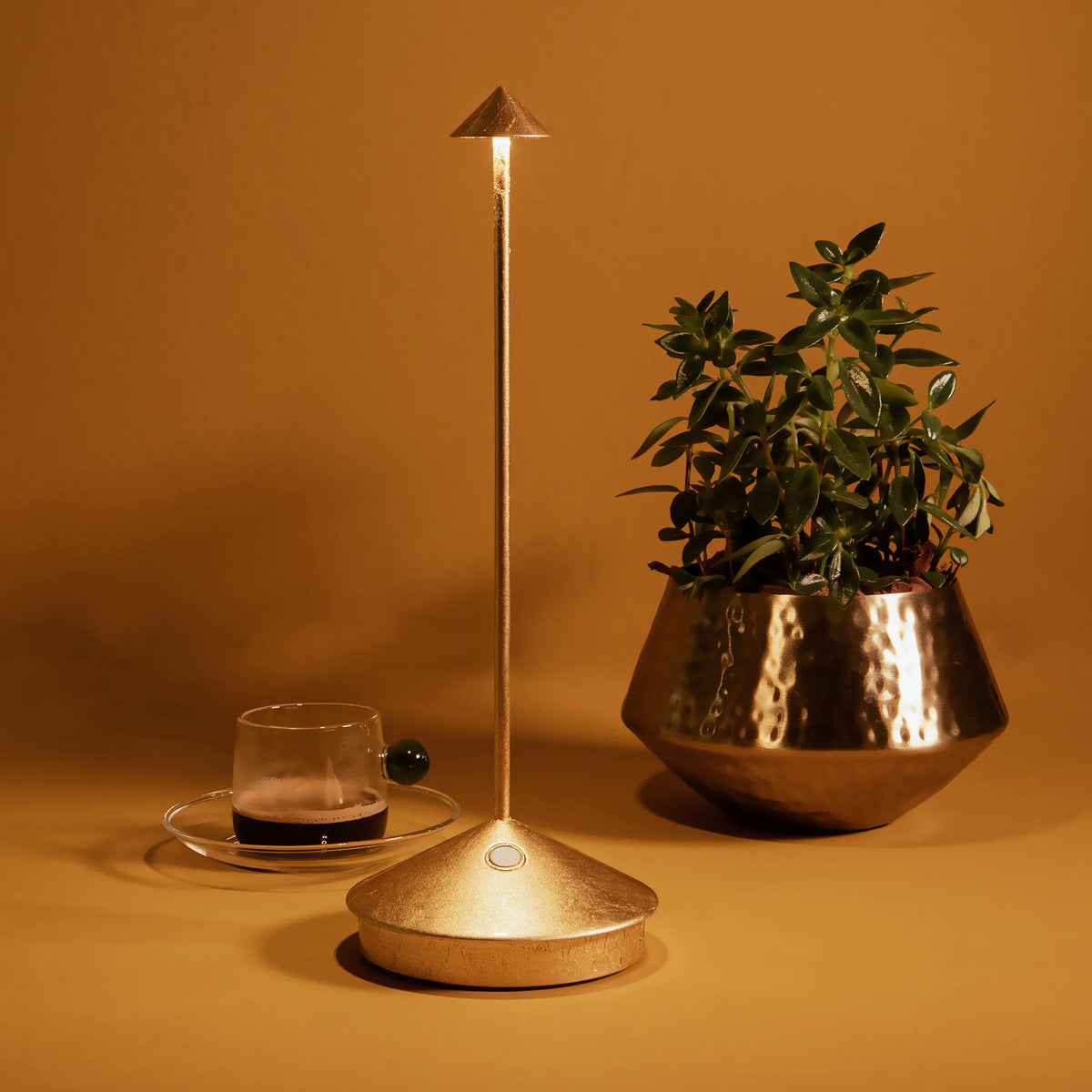 Pina 3K Akku-Tischlampe IP54 Dimmbar - Zafferano