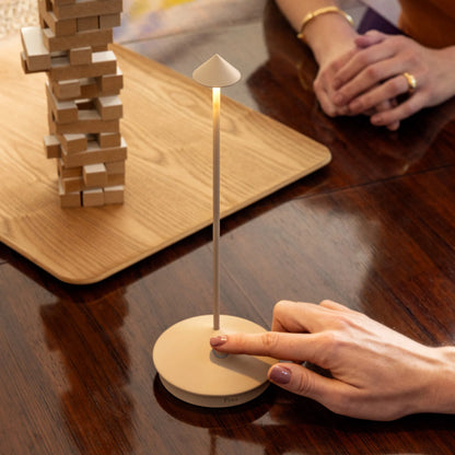 Pina 3K Akku-Tischlampe IP54 Dimmbar - Zafferano