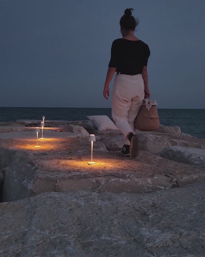 Poldina 3K Akku-Tischlampe IP65 Dimmbar - Zafferano